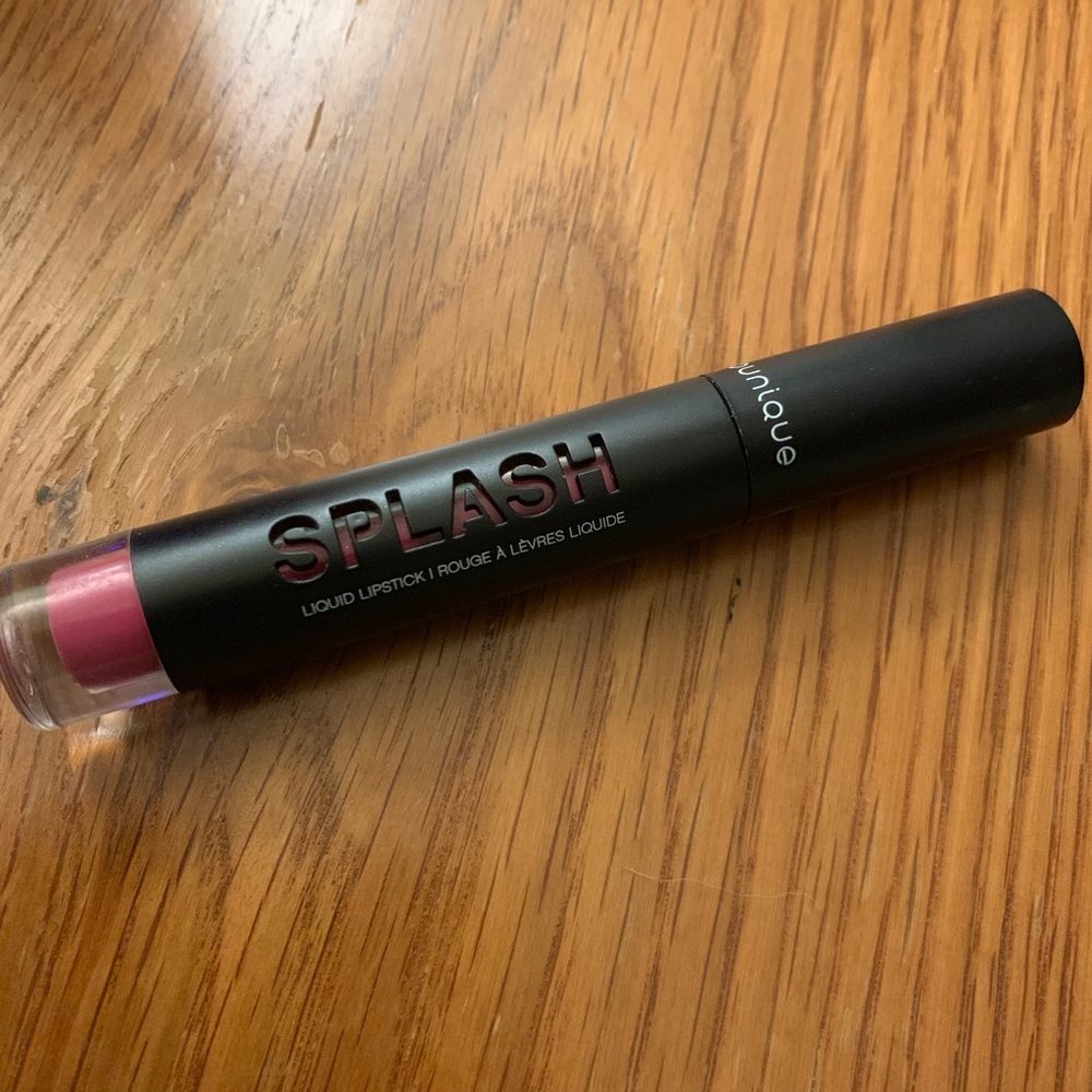 Younique Splash Liquid Lipstick